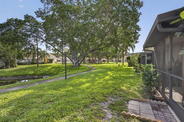 1101 Maplewood Drive, Greenacres, FL 33415