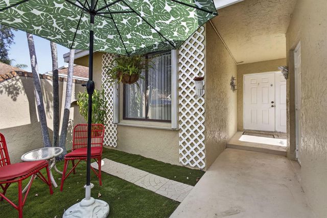 1101 Maplewood Drive, Greenacres, FL 33415