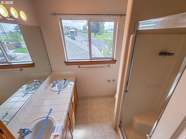 509 S REDWOOD St, Canby, OR 97013
