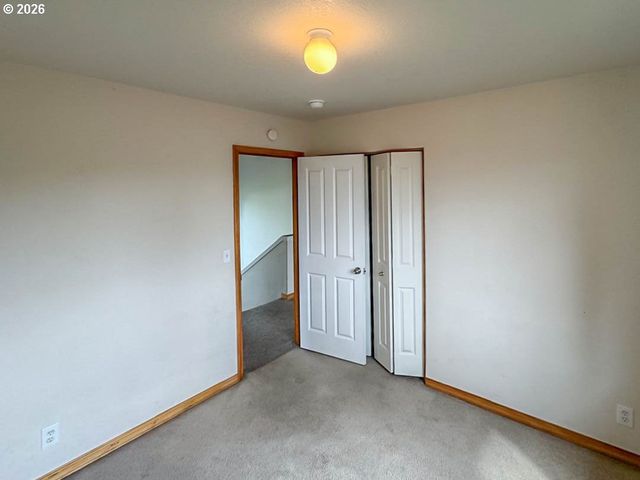 509 S REDWOOD St, Canby, OR 97013