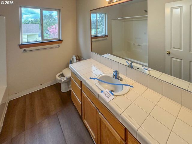 509 S REDWOOD St, Canby, OR 97013