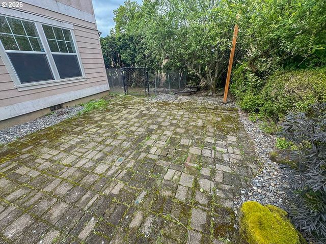 509 S REDWOOD St, Canby, OR 97013