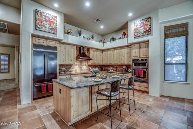 25801 N LAWLER Loop, Phoenix, AZ 85083