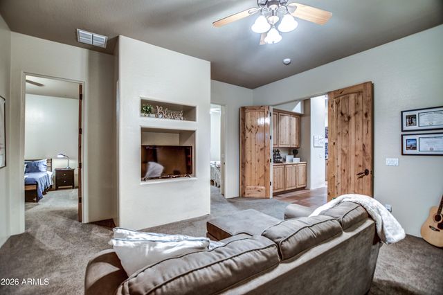 25801 N LAWLER Loop, Phoenix, AZ 85083