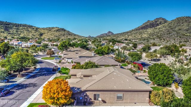 25801 N LAWLER Loop, Phoenix, AZ 85083