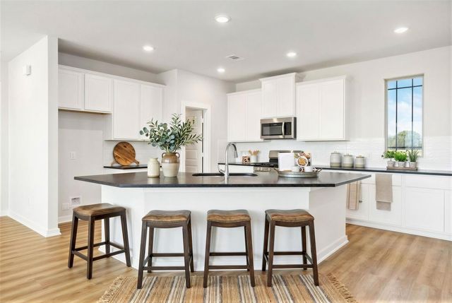 6727 Pelican Lane, Beasley, TX 77417