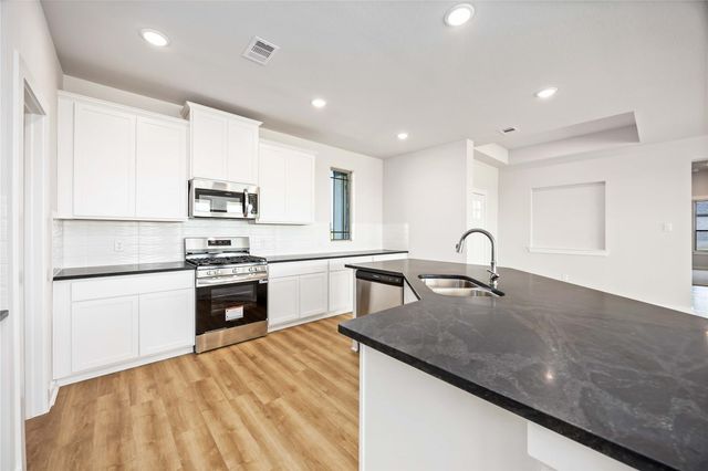 6727 Pelican Lane, Beasley, TX 77417