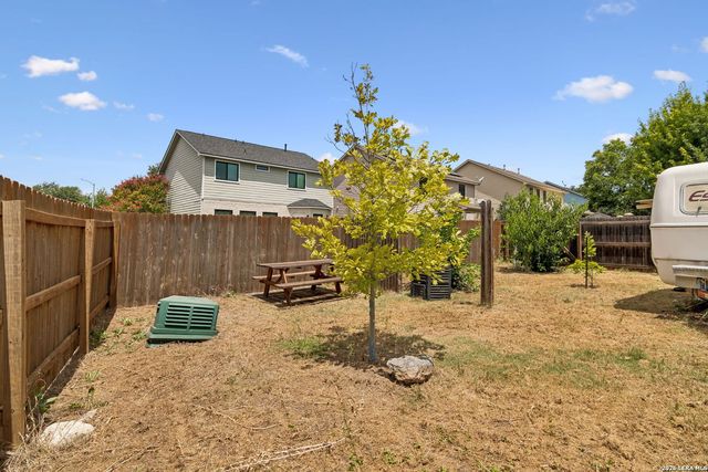 4303 Griffin Park Dr, San Antonio, TX 78251