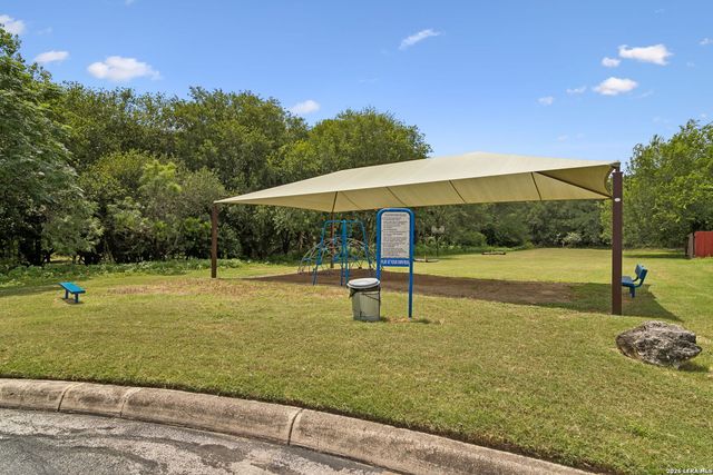 4303 Griffin Park Dr, San Antonio, TX 78251