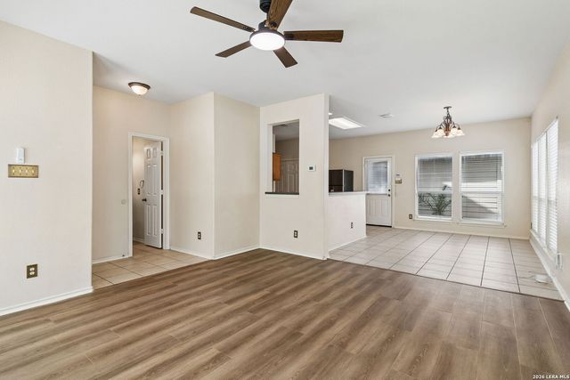 4303 Griffin Park Dr, San Antonio, TX 78251