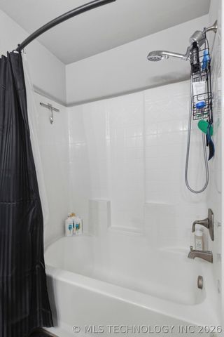 1407 E 150 Street S, Glenpool, OK 74033