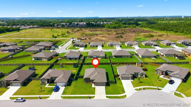 1407 E 150 Street S, Glenpool, OK 74033
