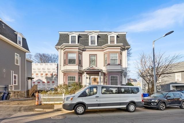 47 W Cottage St 1, Boston, MA 02125