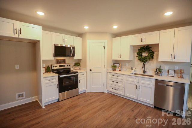 2653 Brady Avenue, Kannapolis, NC 28083