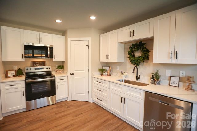 2653 Brady Avenue, Kannapolis, NC 28083