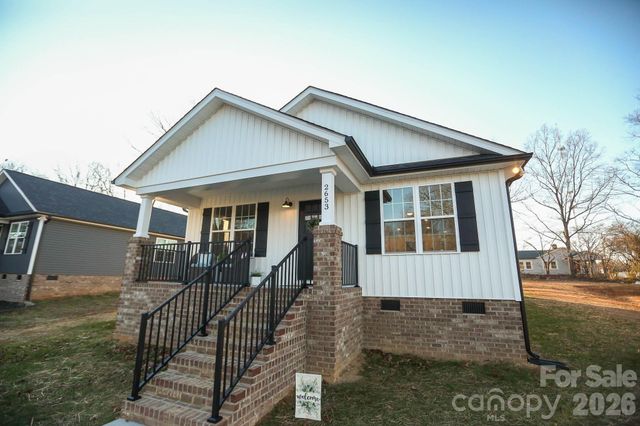 2653 Brady Avenue, Kannapolis, NC 28083