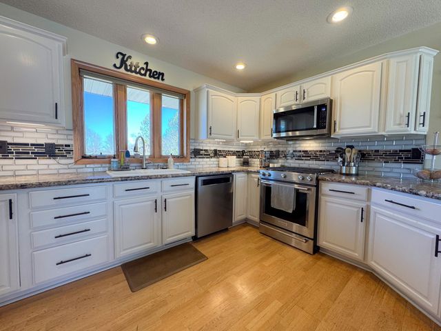 3718 Country Field Lane SW, Bemidji, MN 56601
