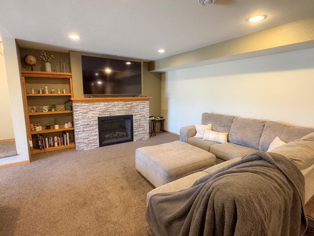 3718 Country Field Lane SW, Bemidji, MN 56601