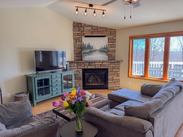 3718 Country Field Lane SW, Bemidji, MN 56601