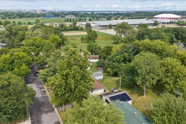2013 Ardmore Drive, Madison, WI 53713
