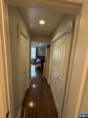 4 James Lane, Tenafly, NJ 07670