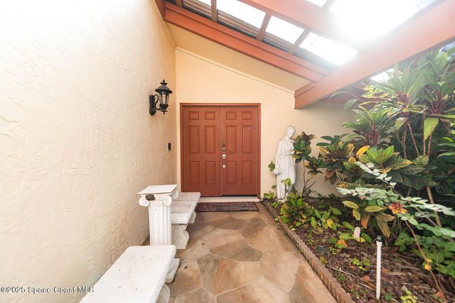 1326 Cherry Hills Road NE, Palm Bay, FL 32905