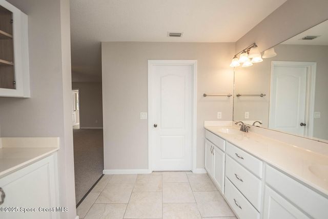 1326 Cherry Hills Road NE, Palm Bay, FL 32905