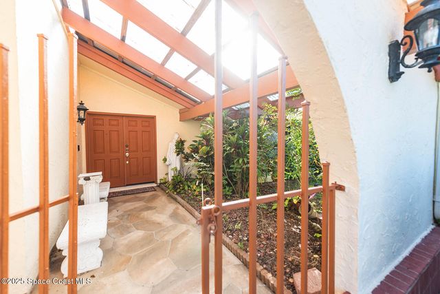 1326 Cherry Hills Road NE, Palm Bay, FL 32905