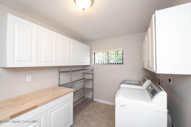 1326 Cherry Hills Road NE, Palm Bay, FL 32905