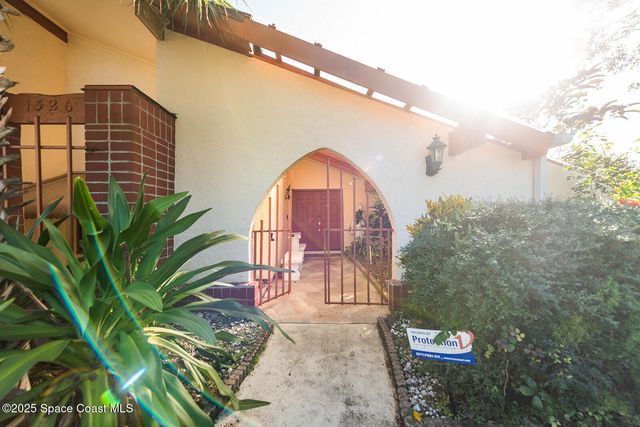 1326 Cherry Hills Road NE, Palm Bay, FL 32905