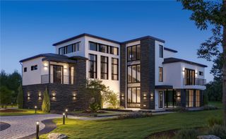 7845 MARSH POINTE DRIVE, Tampa, FL 33635