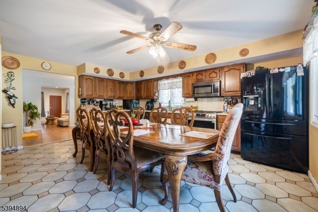 724 South Ave W.,, Westfield Town, NJ 07090