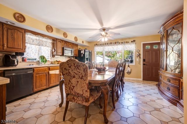 724 South Ave W.,, Westfield Town, NJ 07090