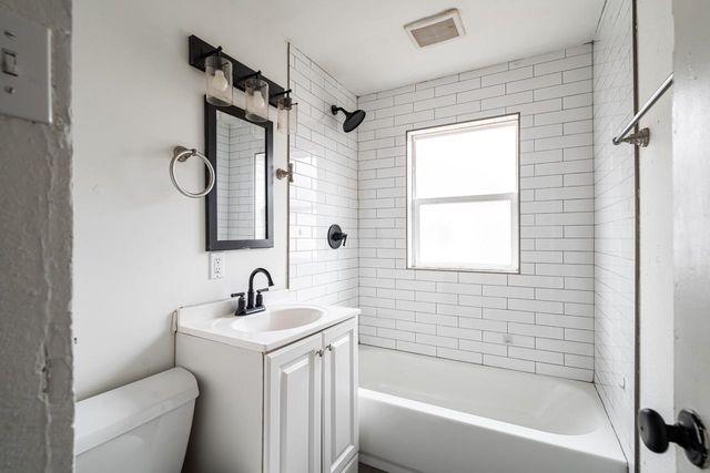 4238 N 42nd PLACE, Milwaukee, WI 53216