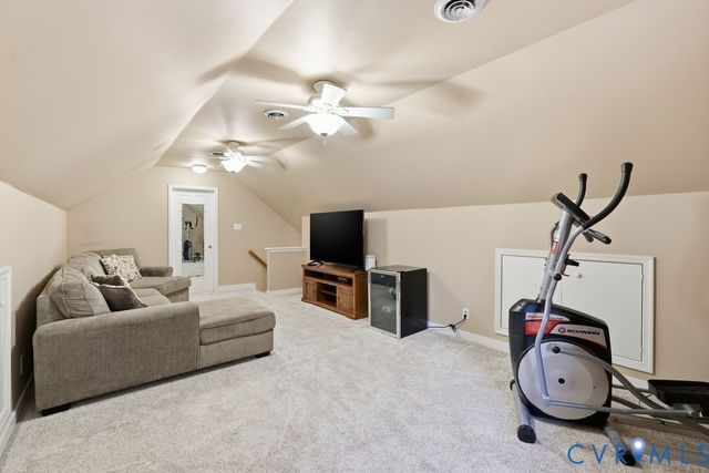 15430 Houndmaster Ter, Midlothian, VA 23112