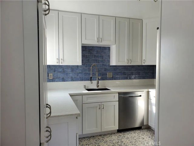 2480 Elden, Costa Mesa, CA 92627