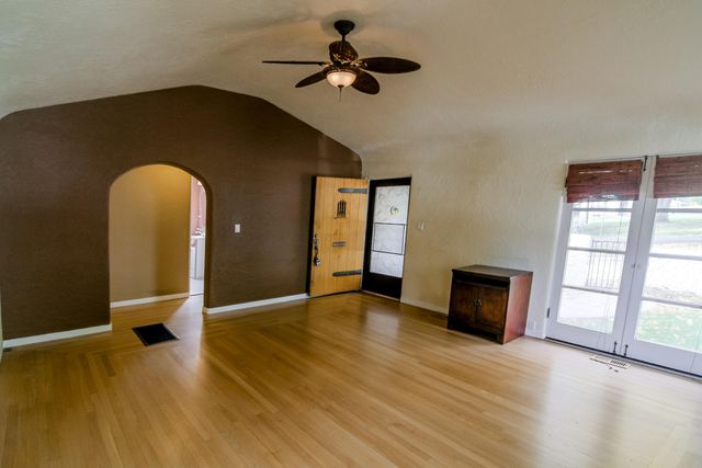 1968 Earle Street, Klamath Falls, OR 97601