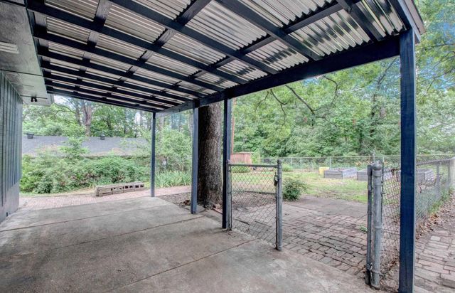 311 Springwood Drive, Little Rock, AR 72212