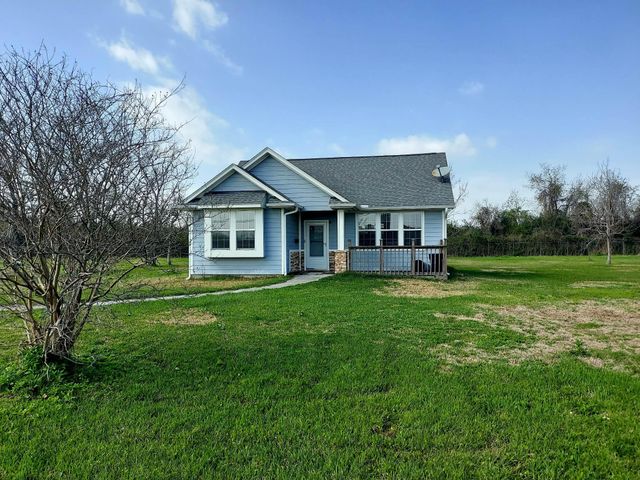 2739 Lawrence Road A and B, Kemah, TX 77565