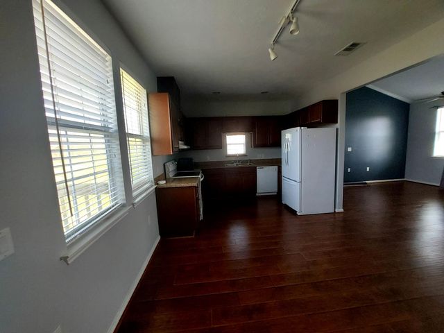 2739 Lawrence Road A and B, Kemah, TX 77565