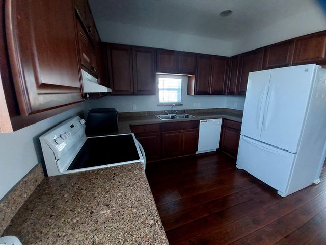 2739 Lawrence Road A and B, Kemah, TX 77565