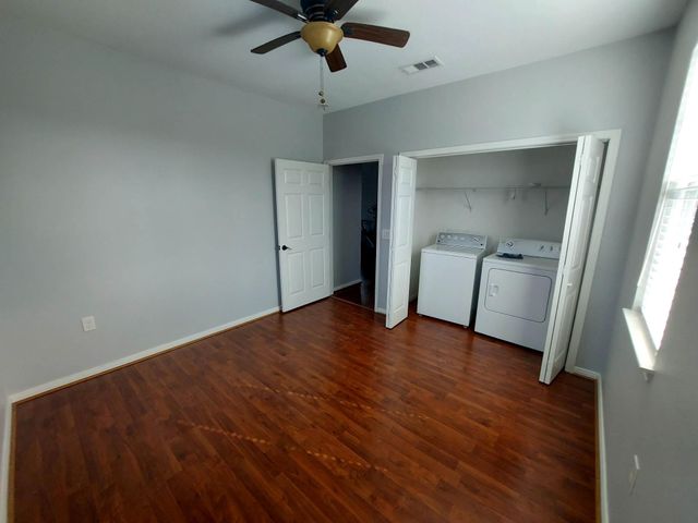 2739 Lawrence Road A and B, Kemah, TX 77565