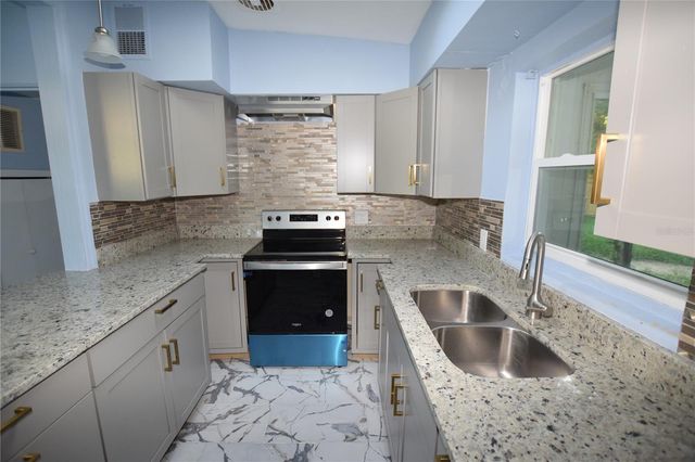 2637 HEALY DRIVE, Orlando, FL 32818