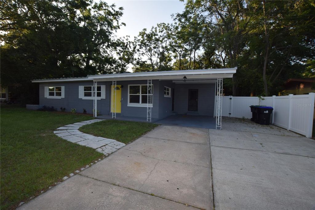 2637 HEALY DRIVE, Orlando, FL 32818