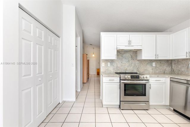 14144 SW 149th Pl, Miami, FL 33196