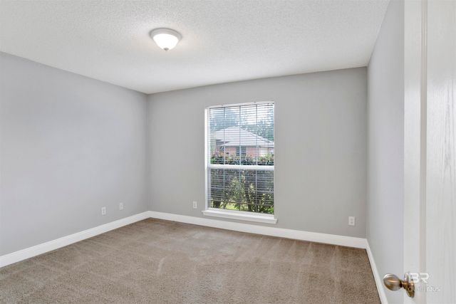 1043 Orlando Drive, Foley, AL 36535