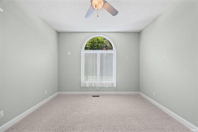 1707 Mill Pond Lane, Lafayette, IN 47905