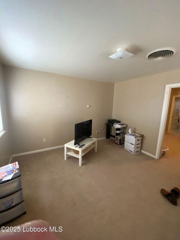 3205 33rd Street, Lubbock, TX 79410