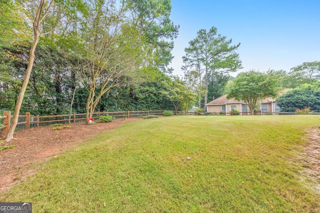 3304 Hillside Drive, Powder Springs, GA 30127