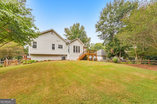 3304 Hillside Drive, Powder Springs, GA 30127